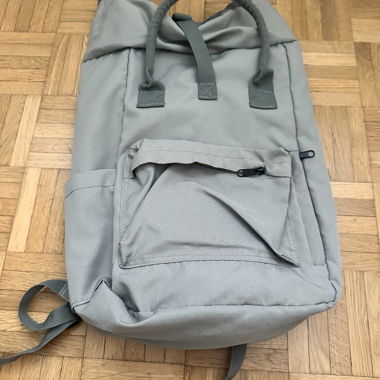 Grüner Rucksack