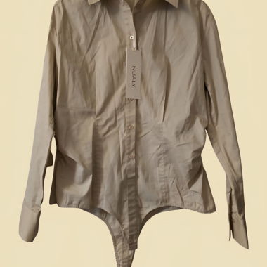 NUALY Shirtbody Beige IT 42 NEU!