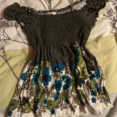 Floral short-sleeve smocked top