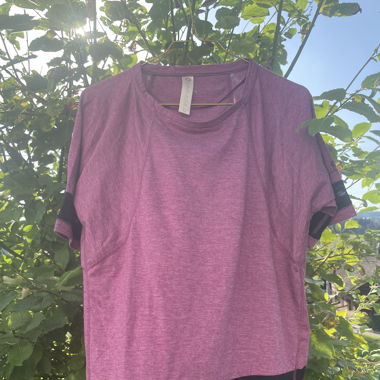 Yoga t-shirt