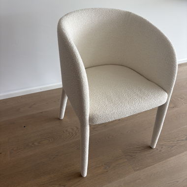 Restoration Hardware Stühle