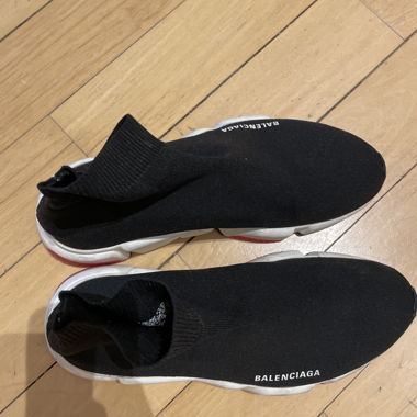  Balenciaga