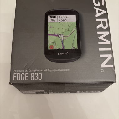 Ordinateur de vélo Garmin Edge 830