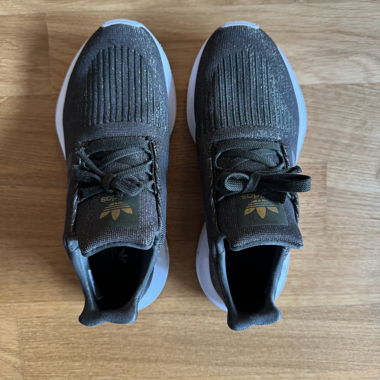 Baskets Adidas vert foncé