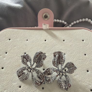 Boucle d’oreille 