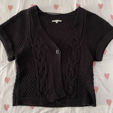 Black sleeveless cardigan