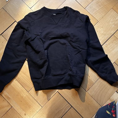 Felpa Uniqlo blu navy, buona qualità