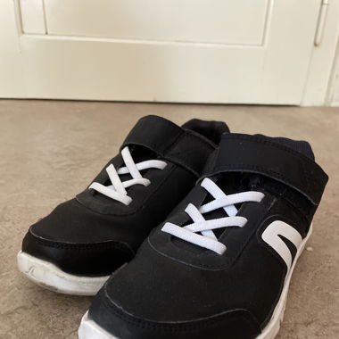 Kinderschuhe