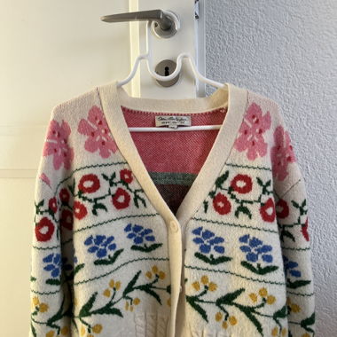 Cardigan aus Wolle mit Blumenmuster – Miss Selfridge