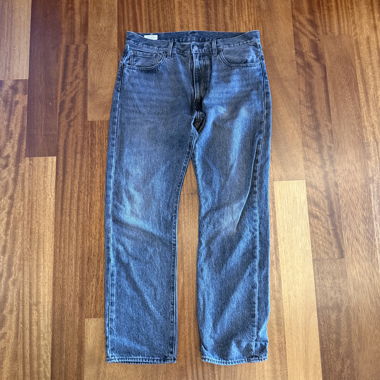 Levis Jeans 33x32