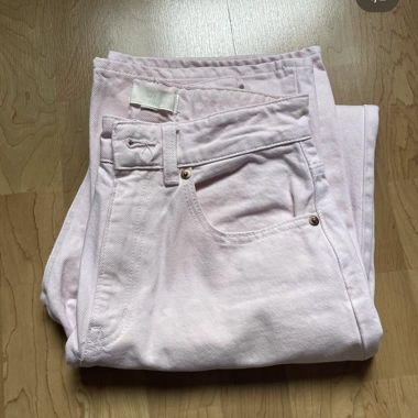 Women's jeans