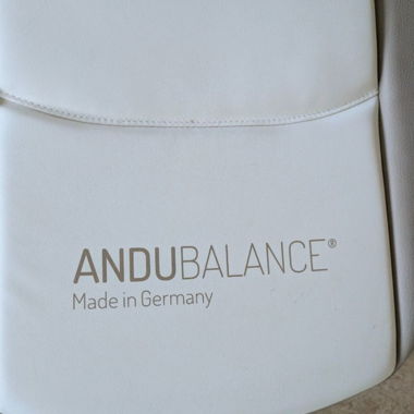  HHP Andubalance Massageliege