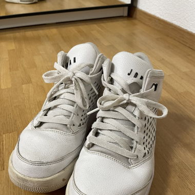 WHITE JORDAN FLIGHT ORIGIN 4 