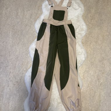 Latzhose oversized