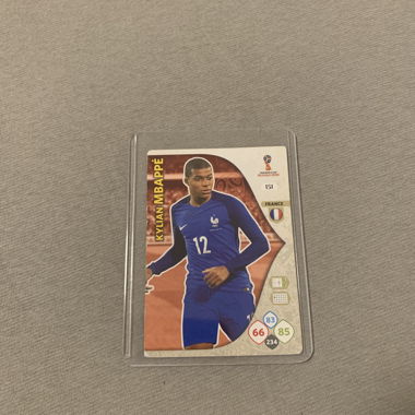 Adrenalyn 2018 Mbappé Card