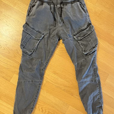 Pantaloni jogger cargo Review
