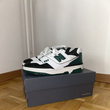 New Balance 550