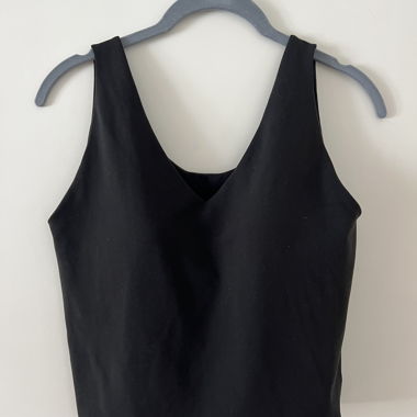 Crop Top mit integriertem BH Uniqlo