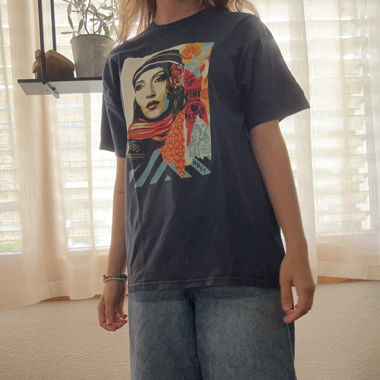 obey t-shirt