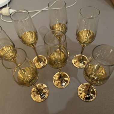 7x Flûte e bicchieri da champagne dorati