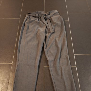 Elegante graue Hosen