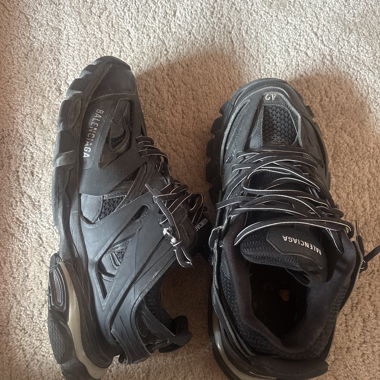 Sneakers Balenciaga noires LED 