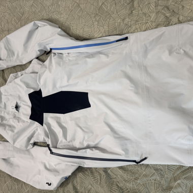 Peak Performance Ski Jacket