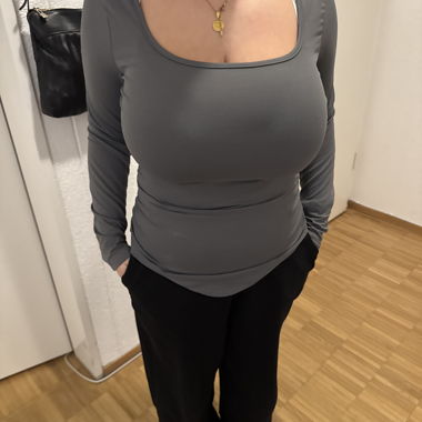Grey long-sleeve sweater
