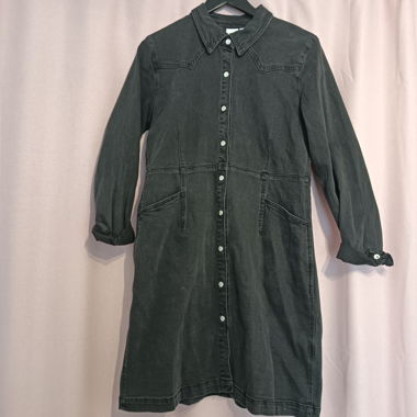 Schwarzes Denimkleid
