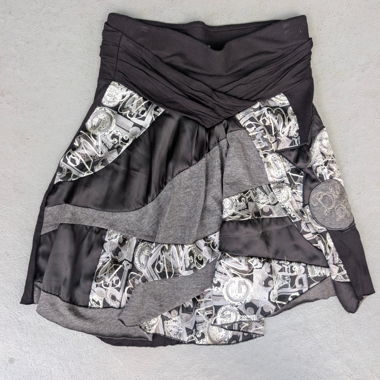 Gonna Desigual nera/grigia