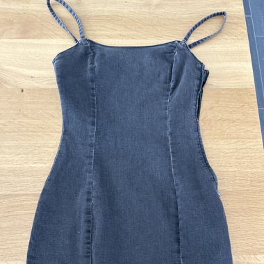 Kleid
