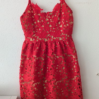 Robe en dentelle rouge Vero Moda