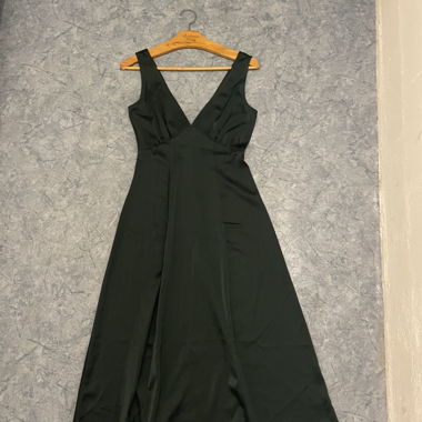 emerald green midi dress