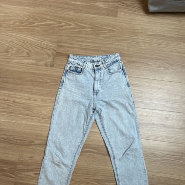 Mom Jeans 