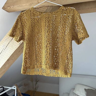 T-shirt in pizzo di Zara