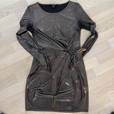Mini-robe métallisée marron