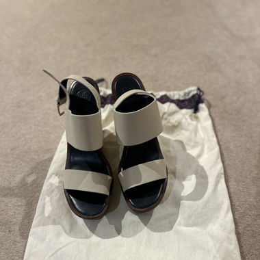 Tory Burch cream platform wedges 40