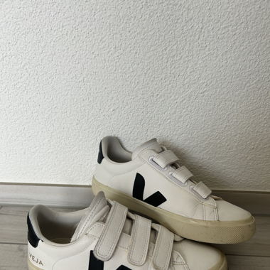 Veja Grösse 38