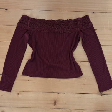 bordeaux rotes Oberteil