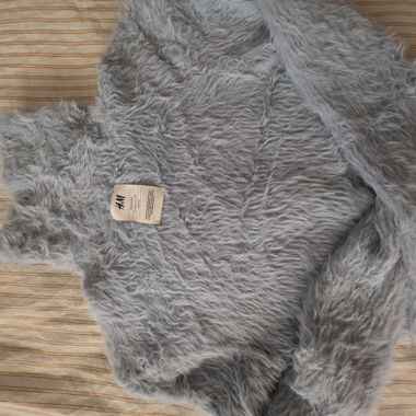 Fuzzy cropped sweater H&M Co-Exist Story