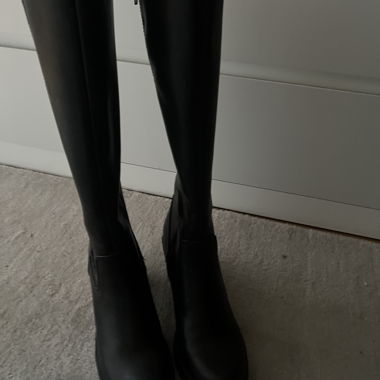 Schwarze Hohe Winterstiefel gr. 40