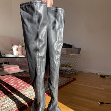 Black boots