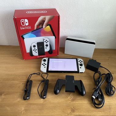 Nintendo Switch OLED - Inkl. Zubehör & OVP