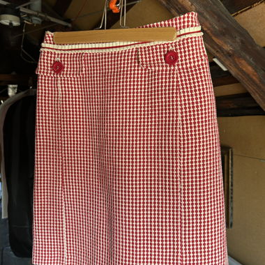 Jupe en tweed rouge et blanc