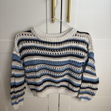 Maglione traforato a righe di Hailys