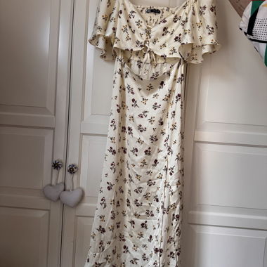 Zara Butteryellow Floral Maxi Dress