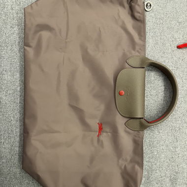 Sac cabas Longchamp en nylon taupe