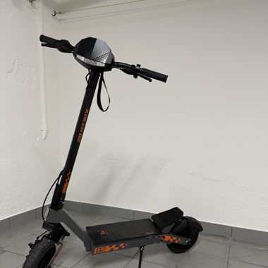 KuKirin G2 E-scooter