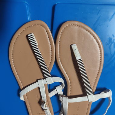 Tongs sandales