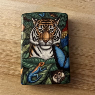 Limitiertes Tier Zippo